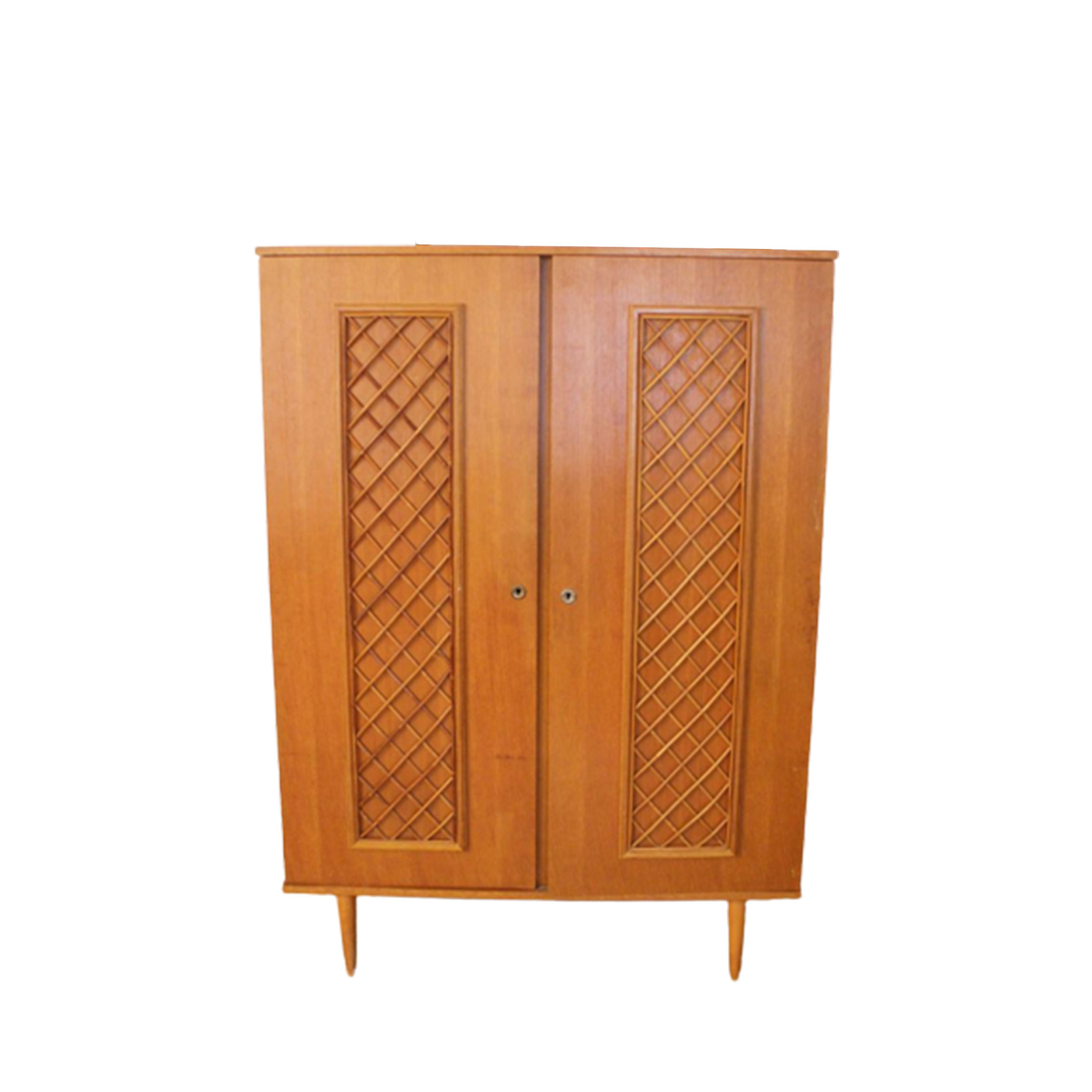 800x800_armoire_rotin
